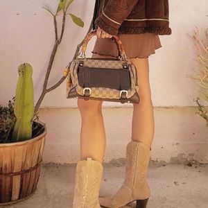 Vintage y2k authentic Gucci monogram bowling bag with bamboo handles 🫶🏽✨🫶🏽✨